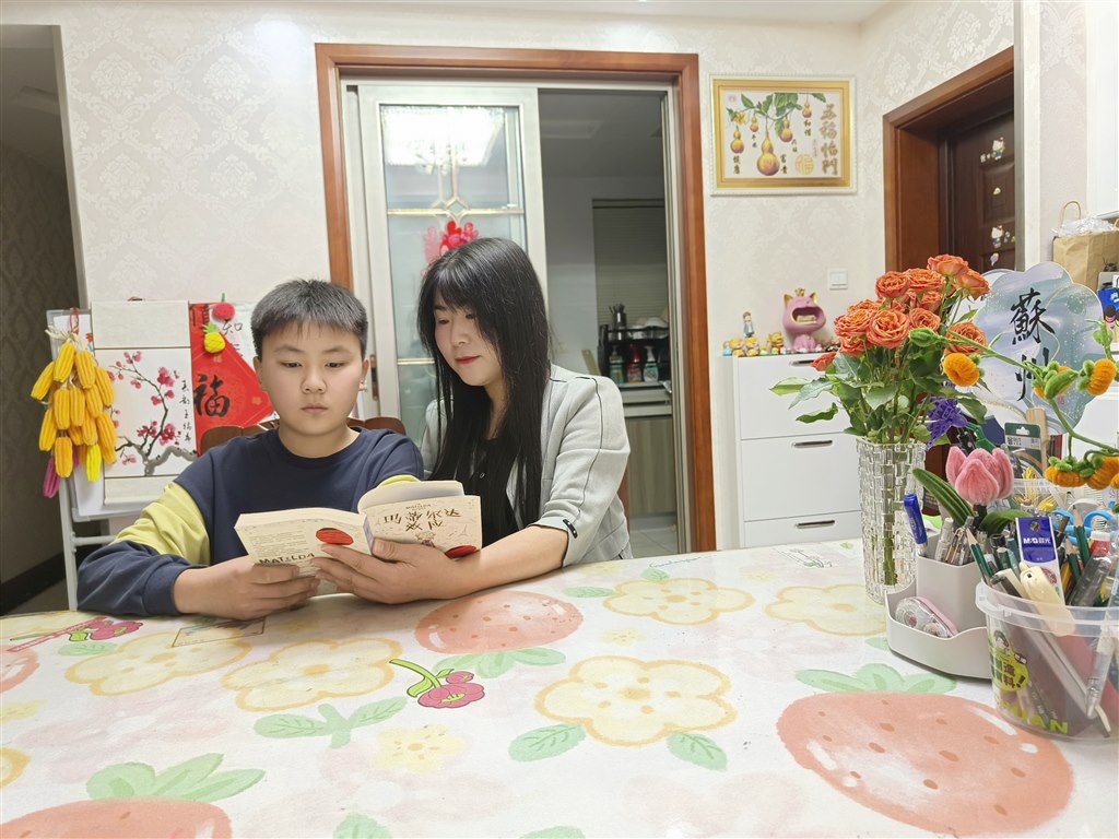 12.3书香班级读书活动.jpg
