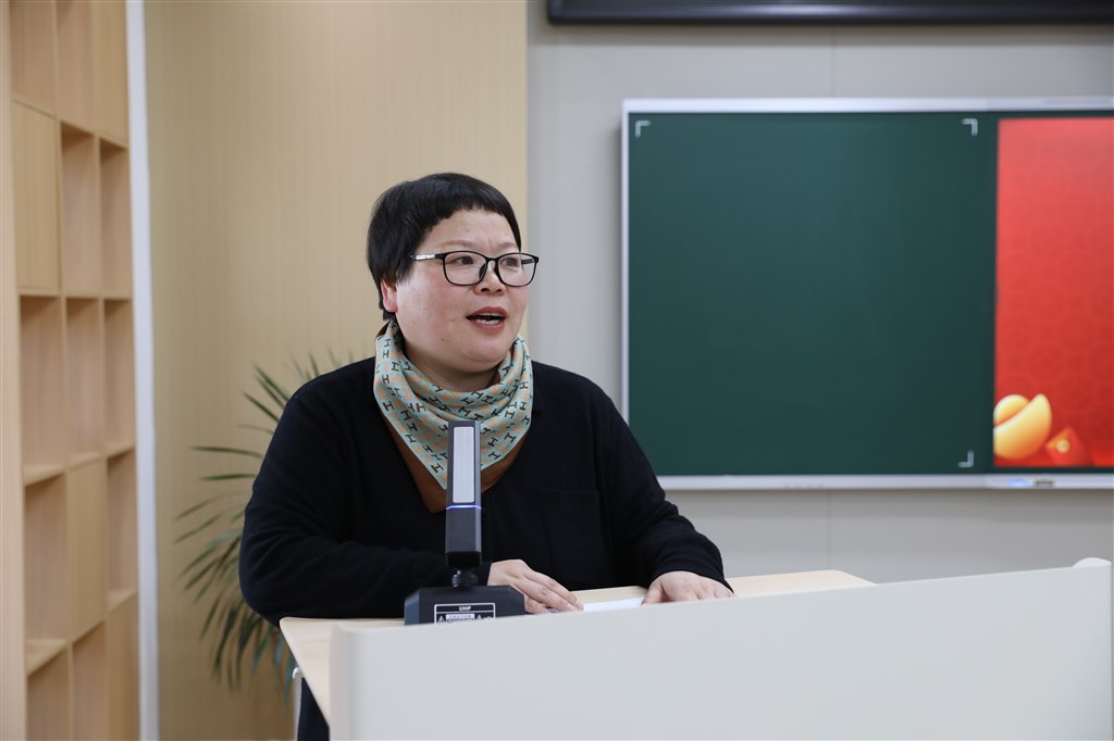 谢校讲话.JPG