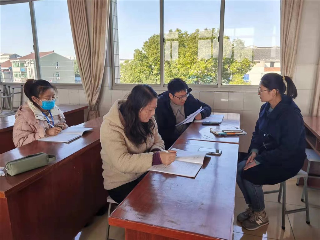 525c319d80b909a6dc6ca8dfe6cf2cc.jpg 525c319d80b909a6dc6ca8dfe6cf2cc.jpg