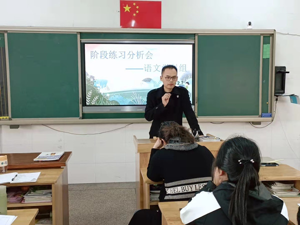 文翔.jpg 文翔.jpg