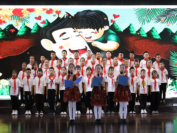 3 三2诗歌朗诵.jpg 3 三2诗歌朗诵.jpg