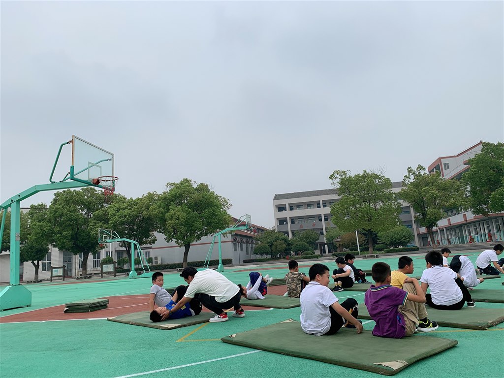 2a9f54968453a546283d0a911d2ae27.jpg 2a9f54968453a546283d0a911d2ae27.jpg