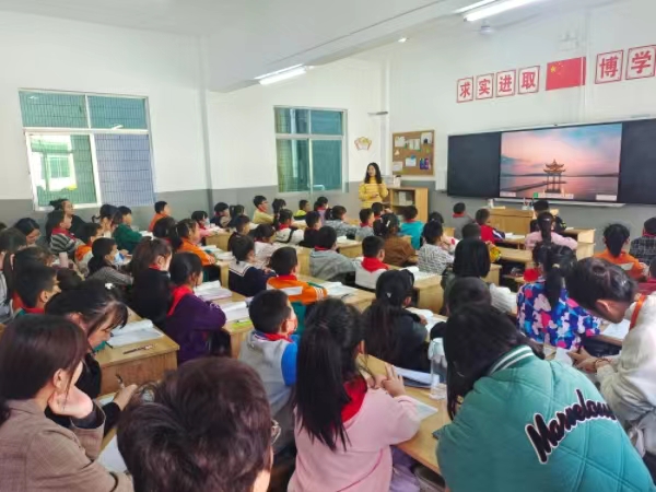 182f8b961c9c8c9276a3a8361eaf2ac.jpg 182f8b961c9c8c9276a3a8361eaf2ac.jpg