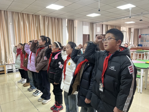 宣誓.jpg 宣誓.jpg