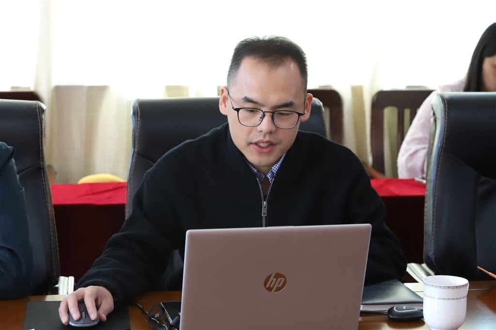 IMG_7701.JPG IMG_7701.JPG