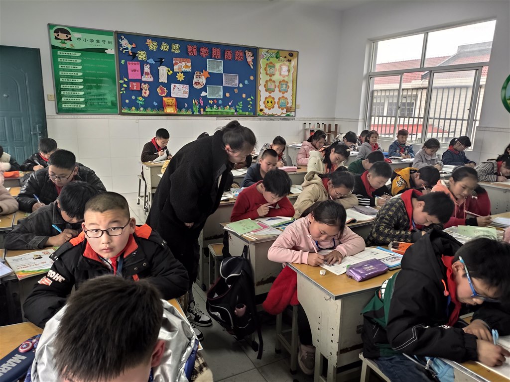 课后服务2.jpg 课后服务2.jpg