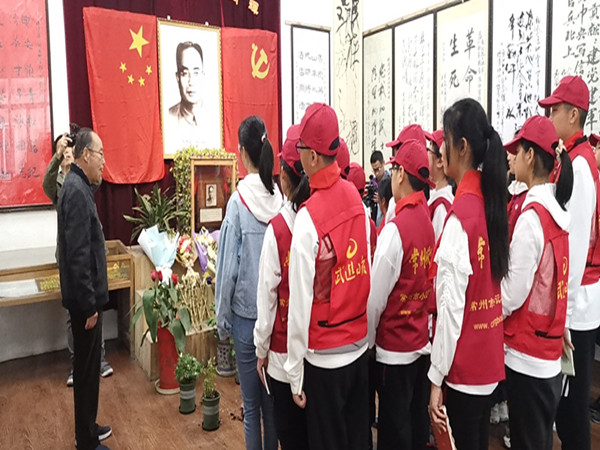 3冯鸣岐.jpg 3冯鸣岐.jpg