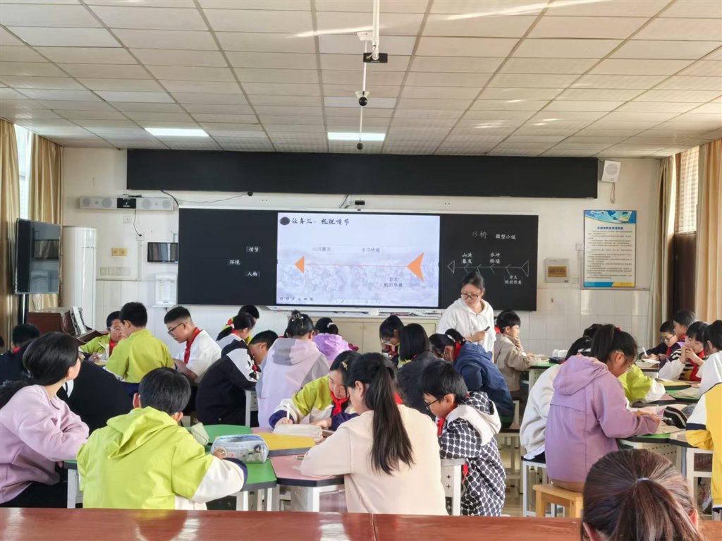 a014204323af33f5a1151e99b5195bc.jpg a014204323af33f5a1151e99b5195bc.jpg