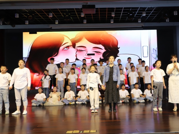 合唱.jpg 合唱.jpg