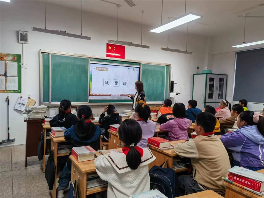 0fcdec126fb6eb69cd052c61b7063dd.jpg 0fcdec126fb6eb69cd052c61b7063dd.jpg