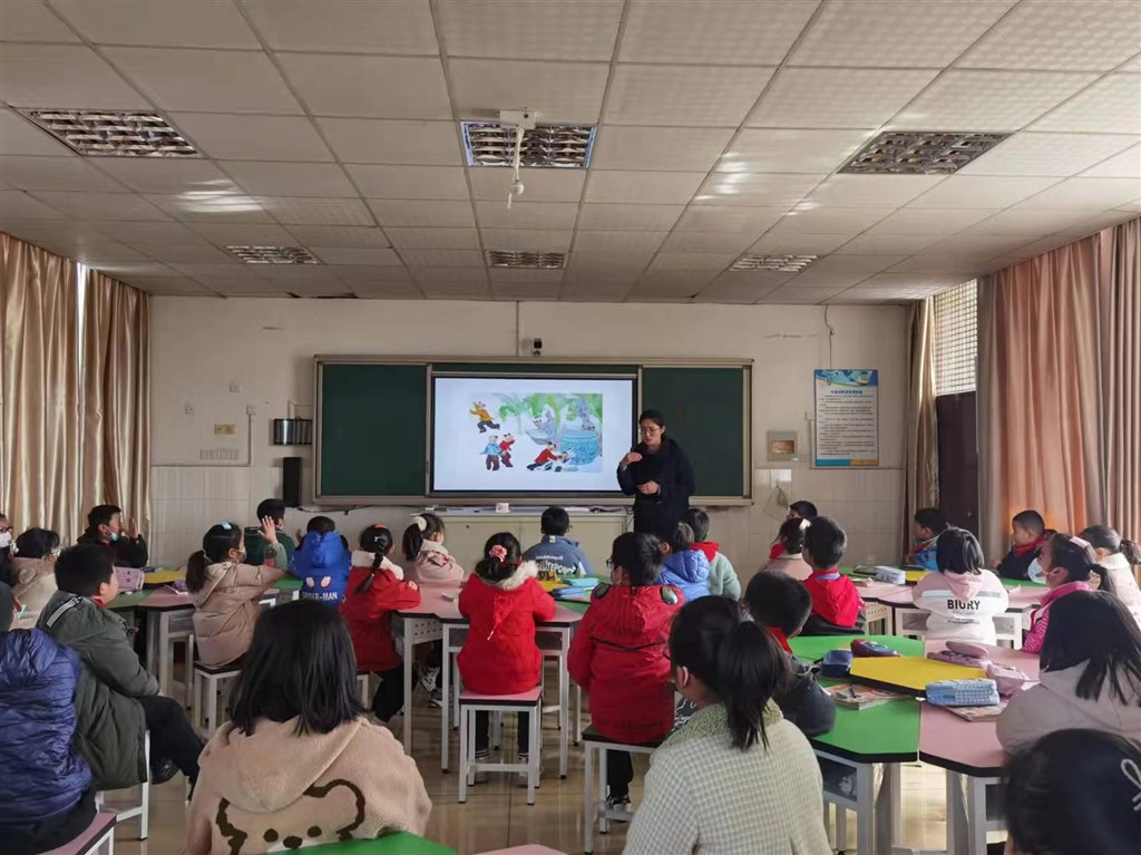 e14753a712bc4919a6cd5f9b104df1e.jpg e14753a712bc4919a6cd5f9b104df1e.jpg