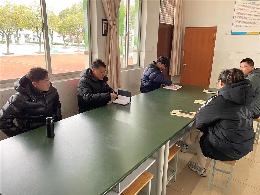 9907da1930d561e3ef8d56d02897429.jpg 9907da1930d561e3ef8d56d02897429.jpg