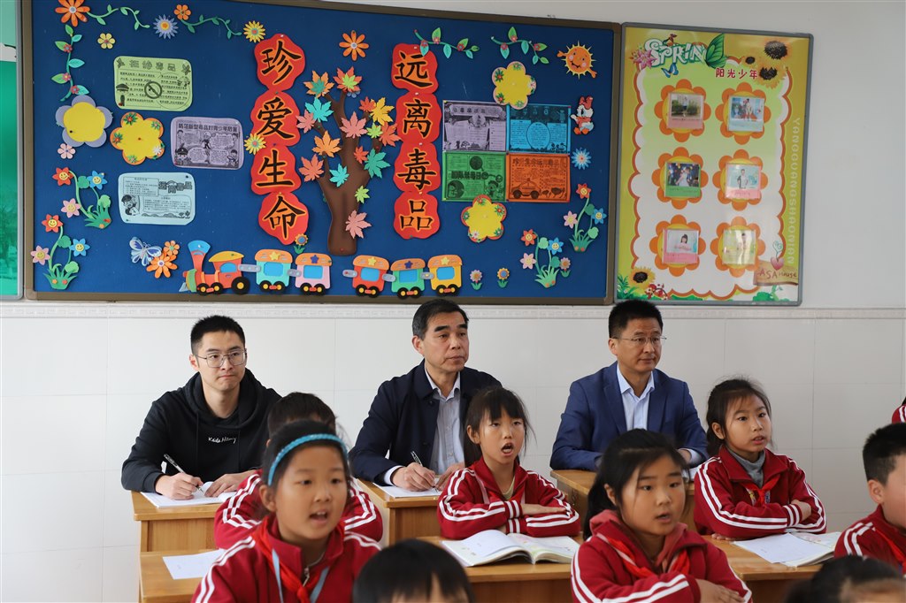 图片13.jpg 图片13.jpg