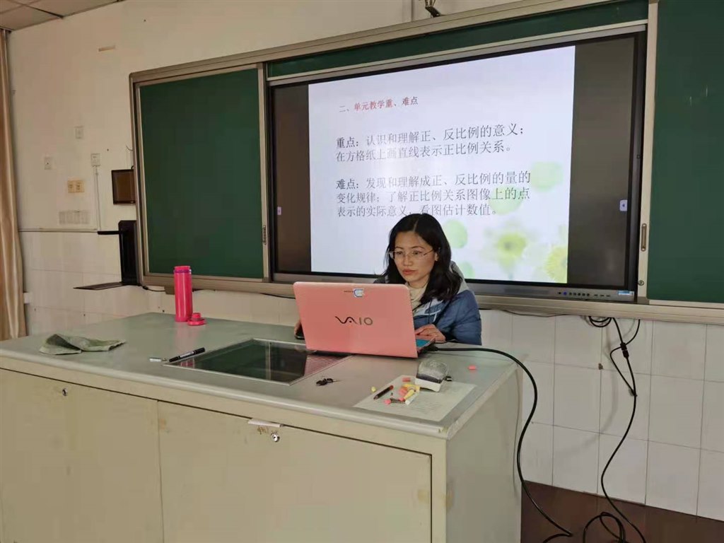 88aab1d620b793edb94849b94021e17.jpg 88aab1d620b793edb94849b94021e17.jpg