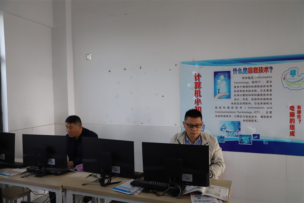 图片22.jpg 图片22.jpg