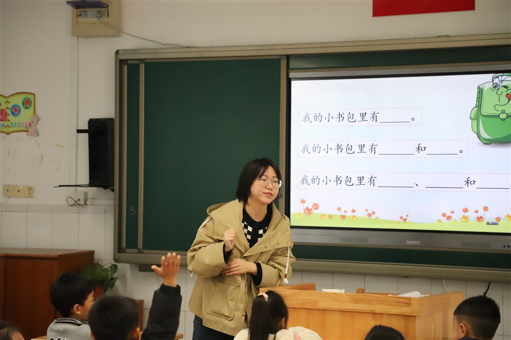 图片2.jpg 图片2.jpg