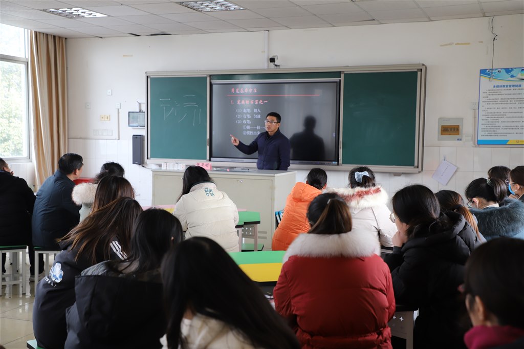 60c781f1b0008105283974d7662a2f5.jpg 60c781f1b0008105283974d7662a2f5.jpg