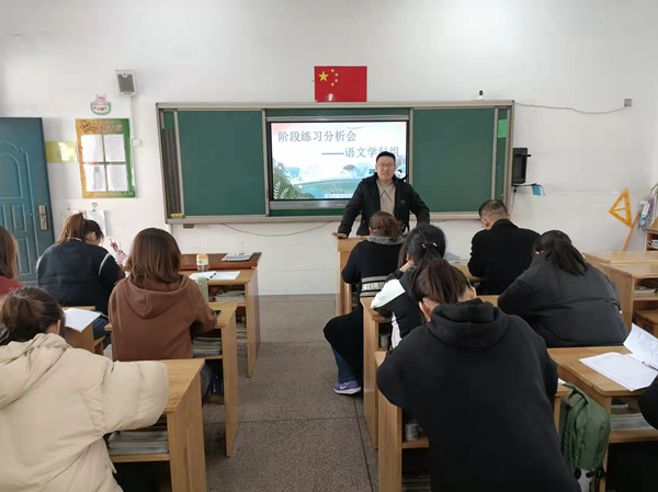 李磊.jpg 李磊.jpg