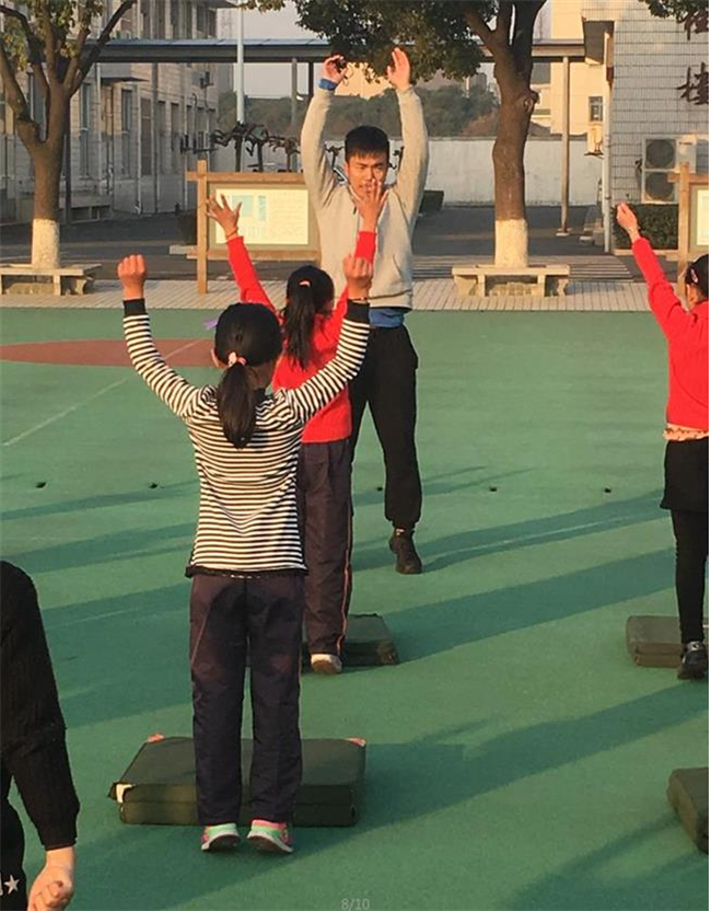 许磊.png 许磊.png