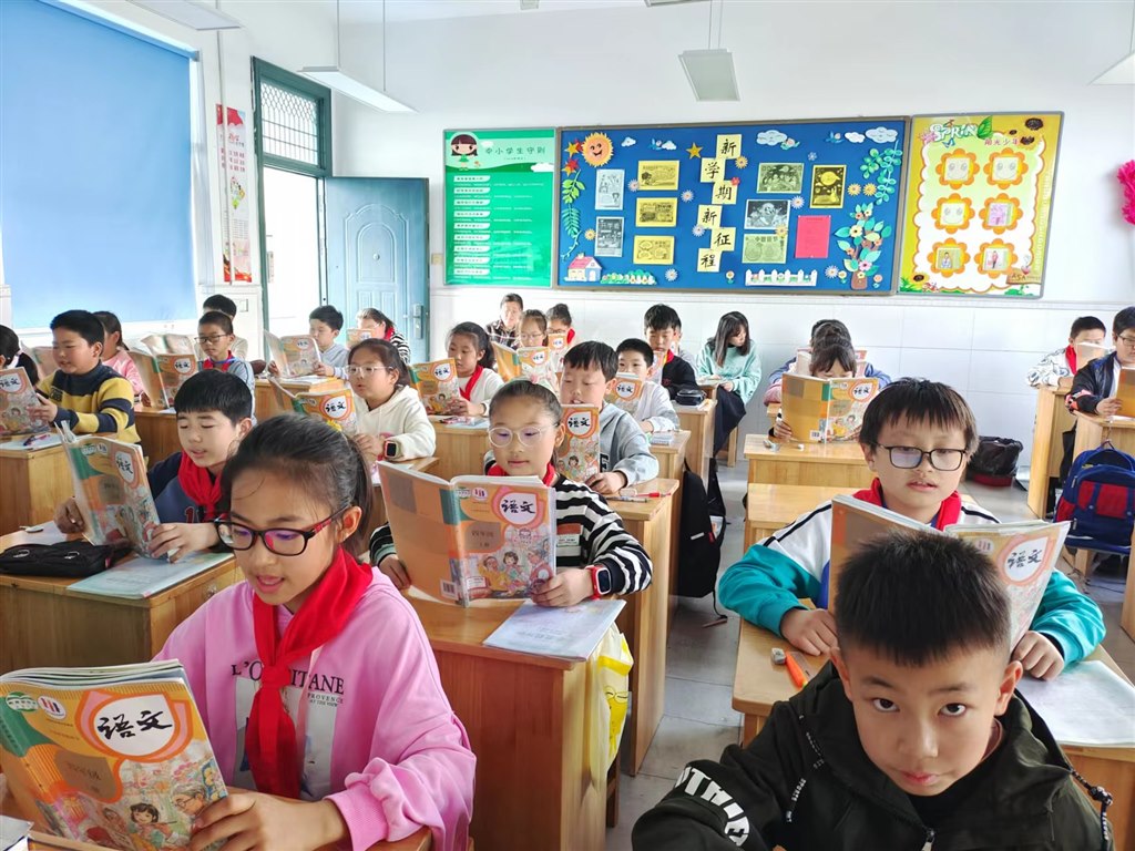 4356ffc2a39198d796e81b7f142e306.jpg 4356ffc2a39198d796e81b7f142e306.jpg