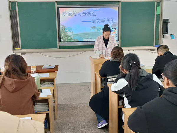 章洁.jpg 章洁.jpg