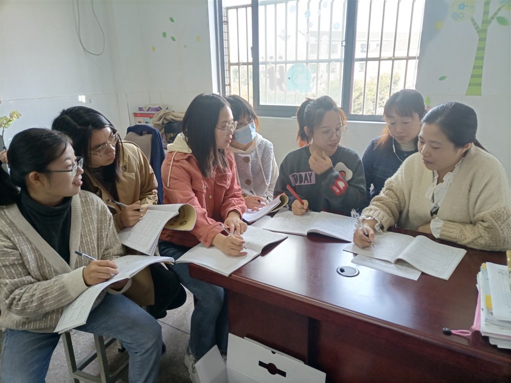 54761e1fd60987f2665043d6e6e6258.jpg 54761e1fd60987f2665043d6e6e6258.jpg