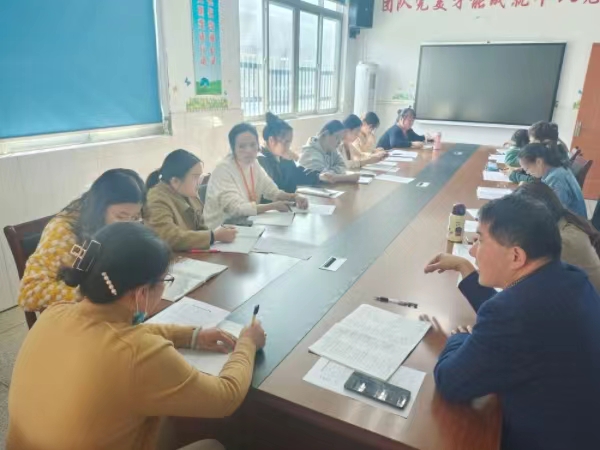 cedf13c30e6afe4b1b88d8121a9613a.jpg cedf13c30e6afe4b1b88d8121a9613a.jpg