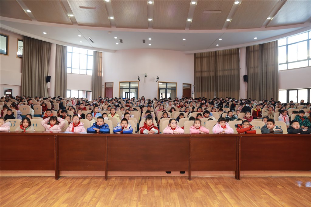 2.JPG