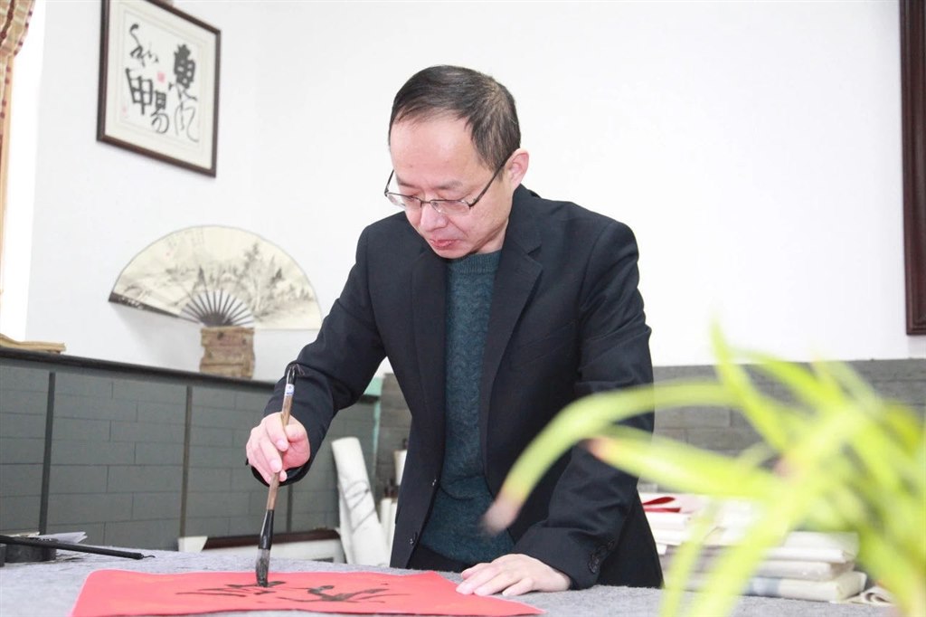 17周球东.jpg