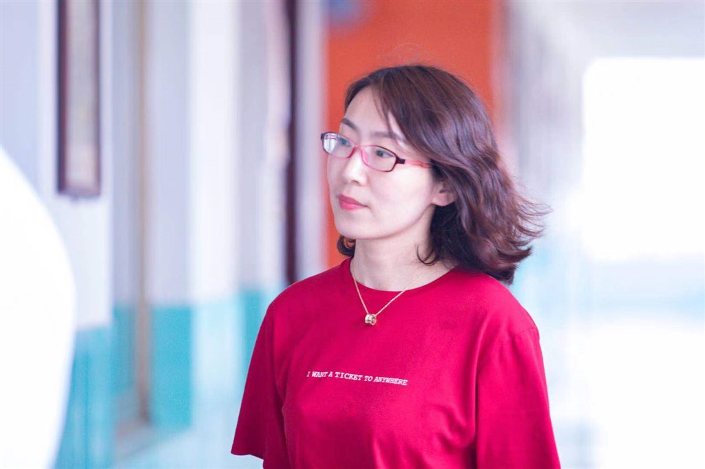 27邹春.jpg