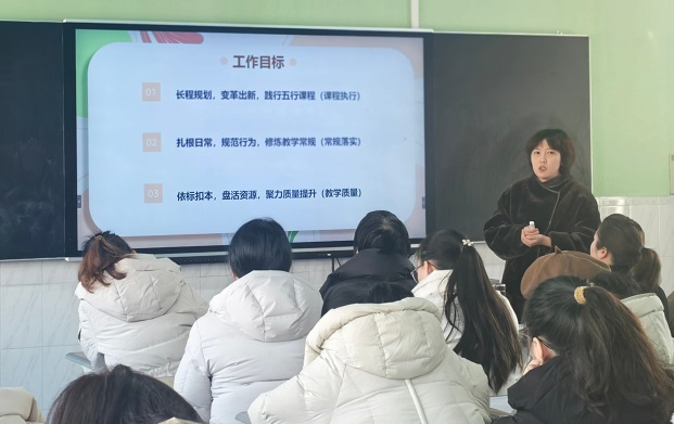 张思月1.jpg