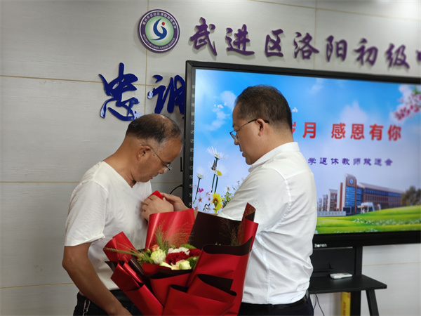 ecbd4038d35ecc54227c85abfeda2f5a.jpg