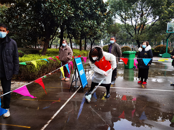 参加洛阳社区全民核酸志愿者5.jpg