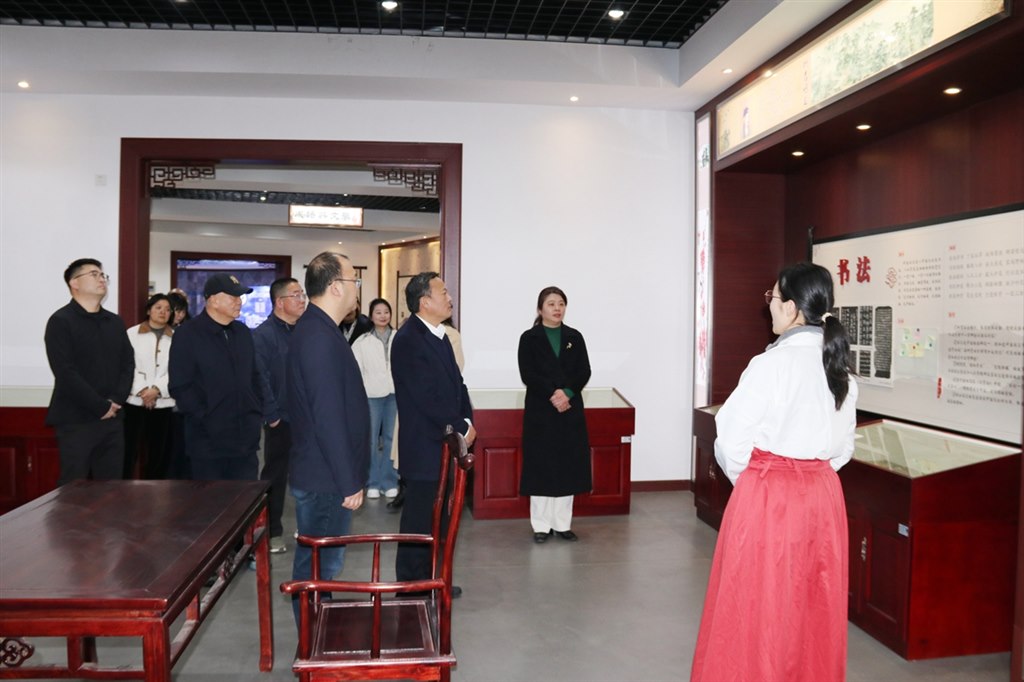 IMG_9421.JPG IMG_9421.JPG