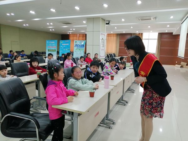 走进社区 (2).jpg
