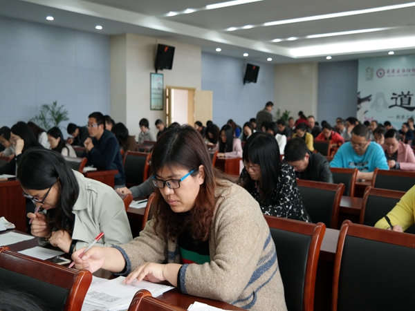 会员评家活动照片.jpg