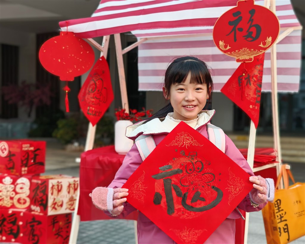 龙虎二小3.jpg