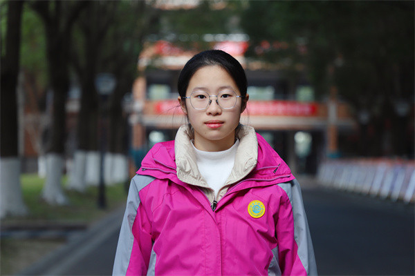 九5班  孙陈昕.jpg