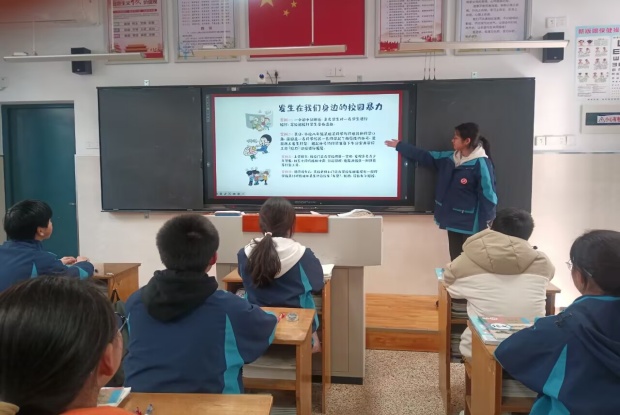 12C0D9AB64D9252D10131A7A2C3A534C_副本.jpg