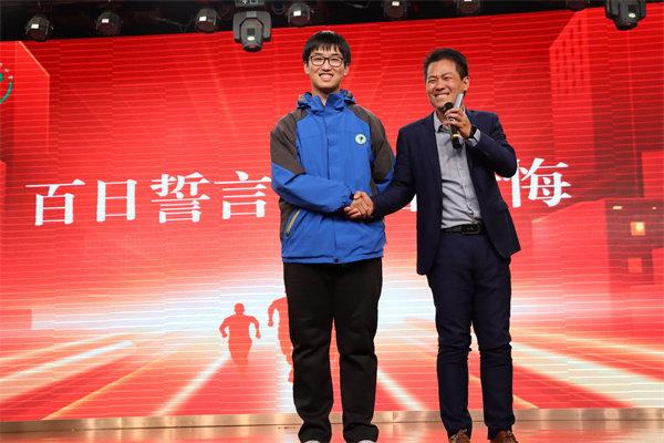 IMG_0041.jpg IMG_0041.jpg