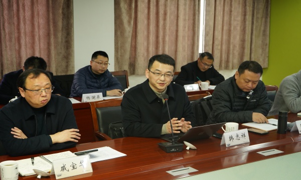 5韩院长点评.JPG