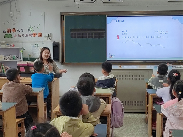 7周启林.jpg