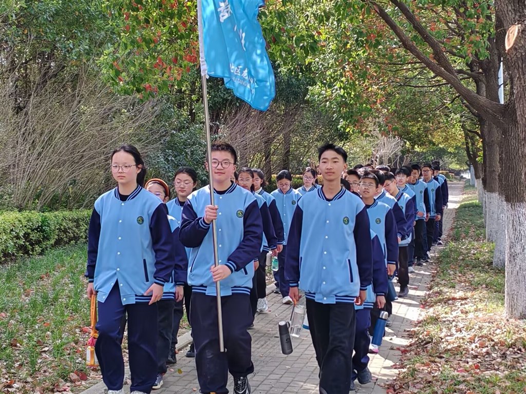 行走3.jpg