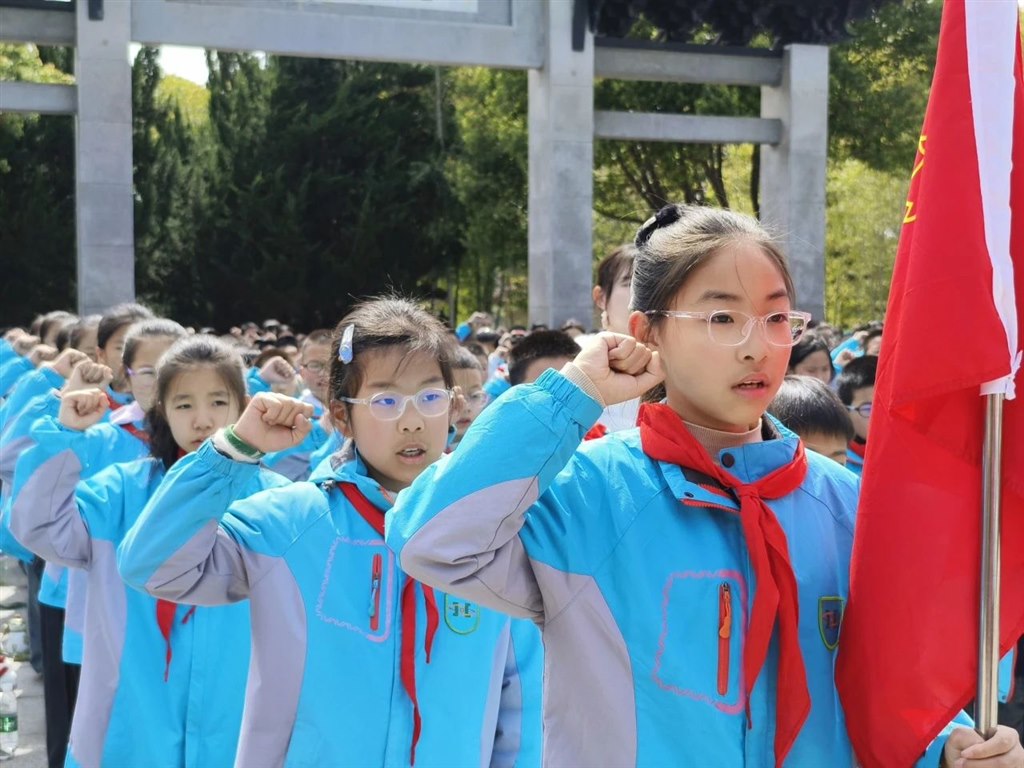 103.jpg