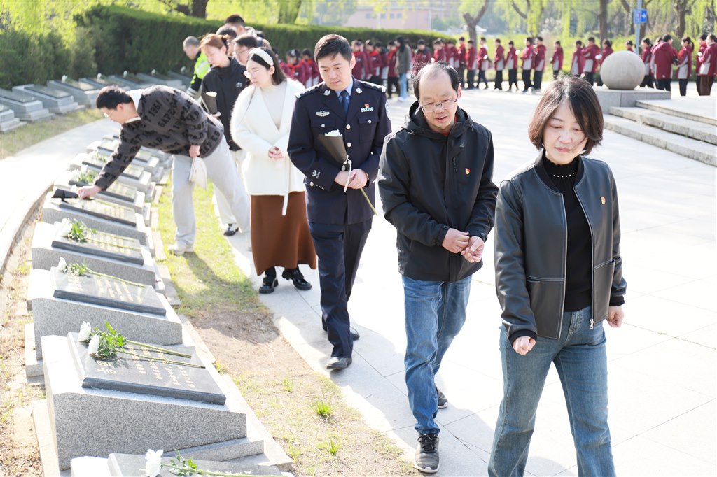 图8.JPG