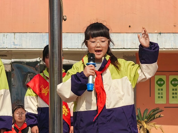 第三小队--贾芷萱.jpg