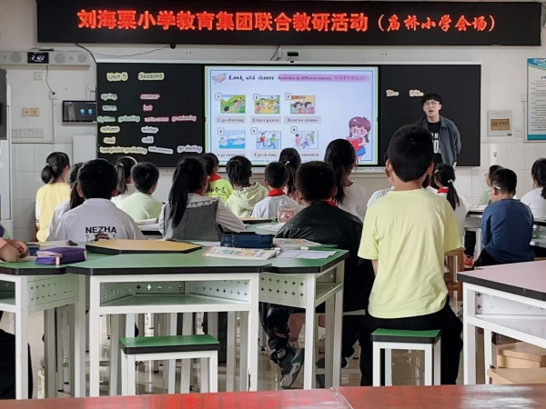 朱_副本.jpg 朱_副本.jpg