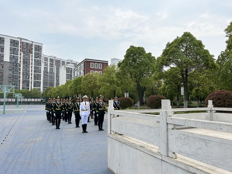 国旗队 副本.jpg 国旗队 副本.jpg