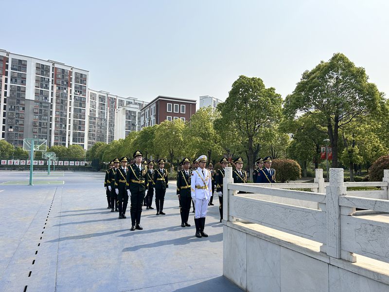 国旗班_副本.jpg 国旗班_副本.jpg