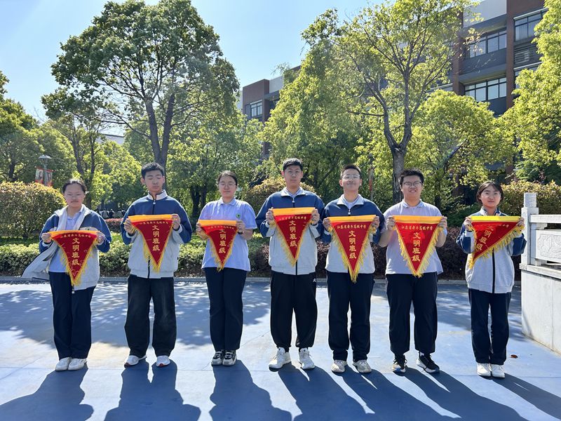 高一文明班级_副本.jpg 高一文明班级_副本.jpg